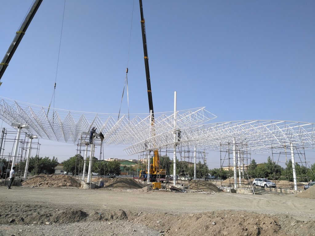 دید کلی سازه در حال اجرا